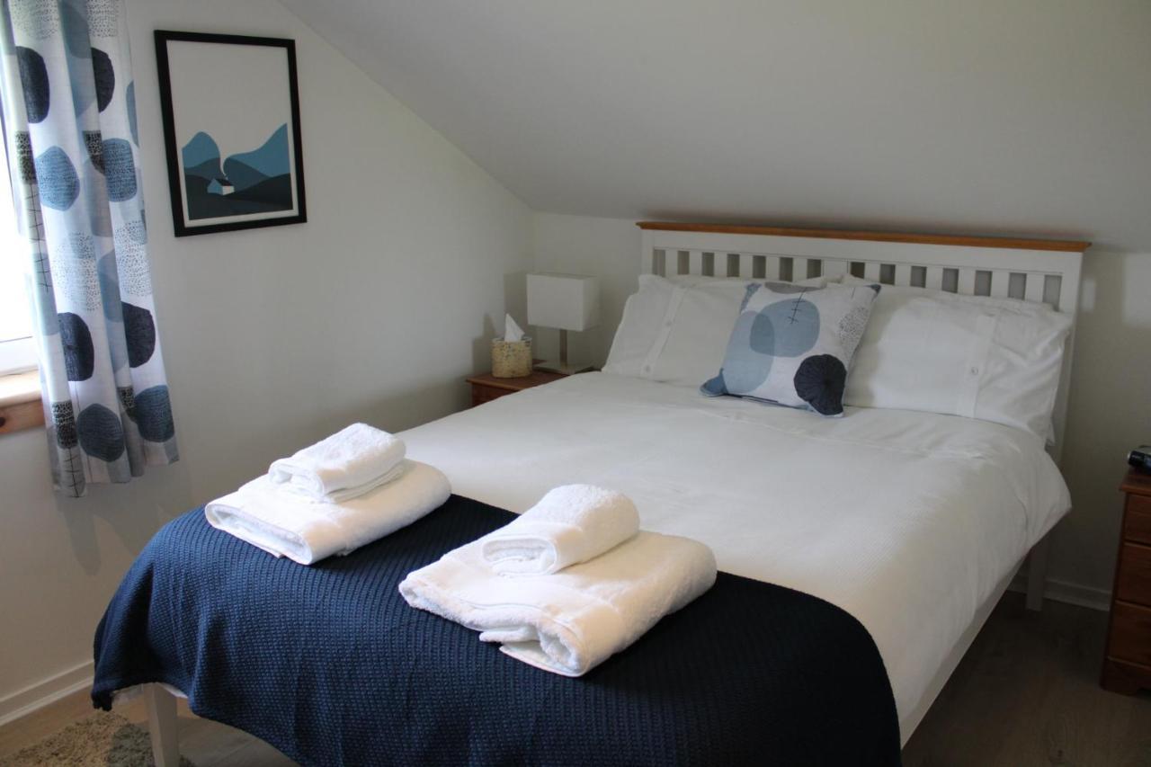 The Loft At Strathardle - Lochside Apartment, Isle Of Skye Dunvegan  Eksteriør billede