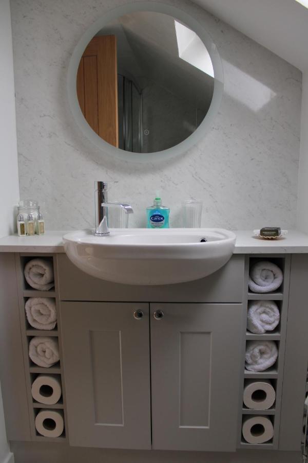 The Loft At Strathardle - Lochside Apartment, Isle Of Skye Dunvegan  Eksteriør billede